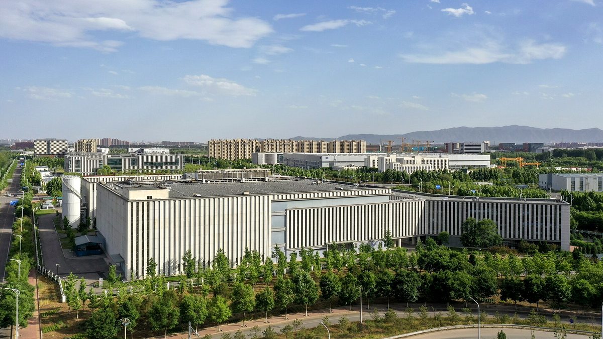 EB-LINK's online capacity expansion and non-stop accompanying service originate from East China's 100G transformation
