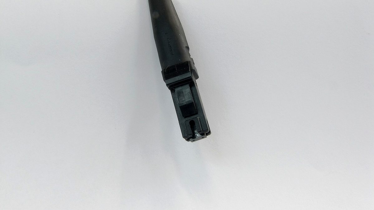 Multimode patch cord classes OM1 to OM5: bandwidth versus transmission distance